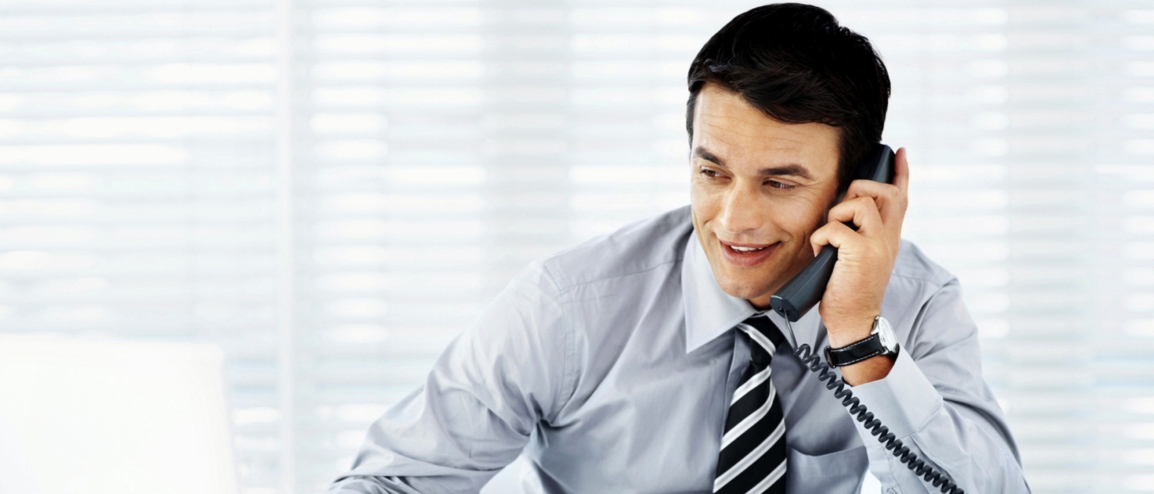 business-telefonie-internet_4fc029749162cf061cea9f9b8b55c3b1_1680x720